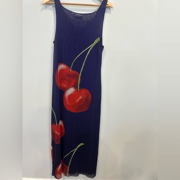 Muma World Luis Maxi Dress in Cherry Night - Picture 7 of 8
